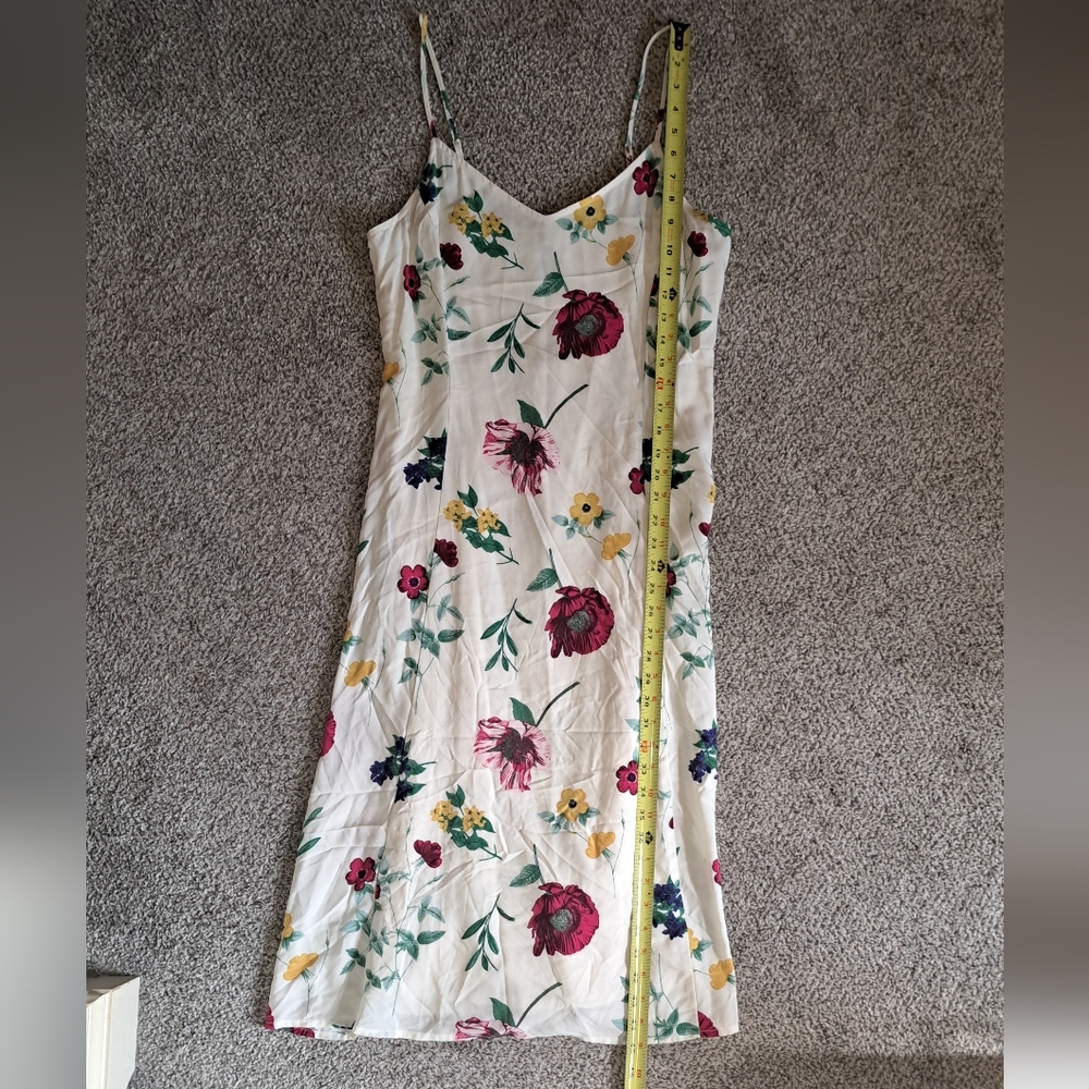 NWOT Old Navy Spaghetti Strap White Floral Dress Women's Size Medium - Picture 4 of 9